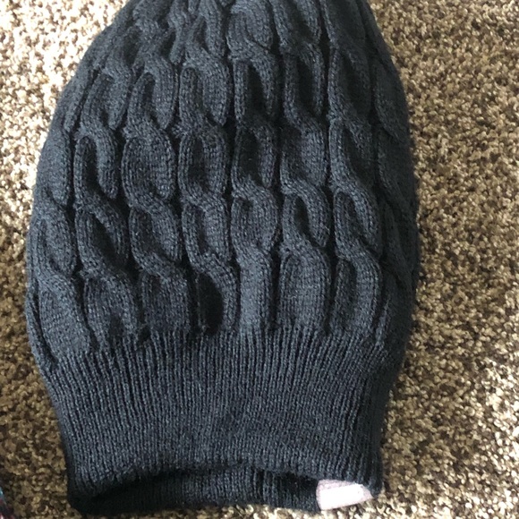 Muk Luks Infinity Scarf & Hat Set Reversible - Picture 5 of 6